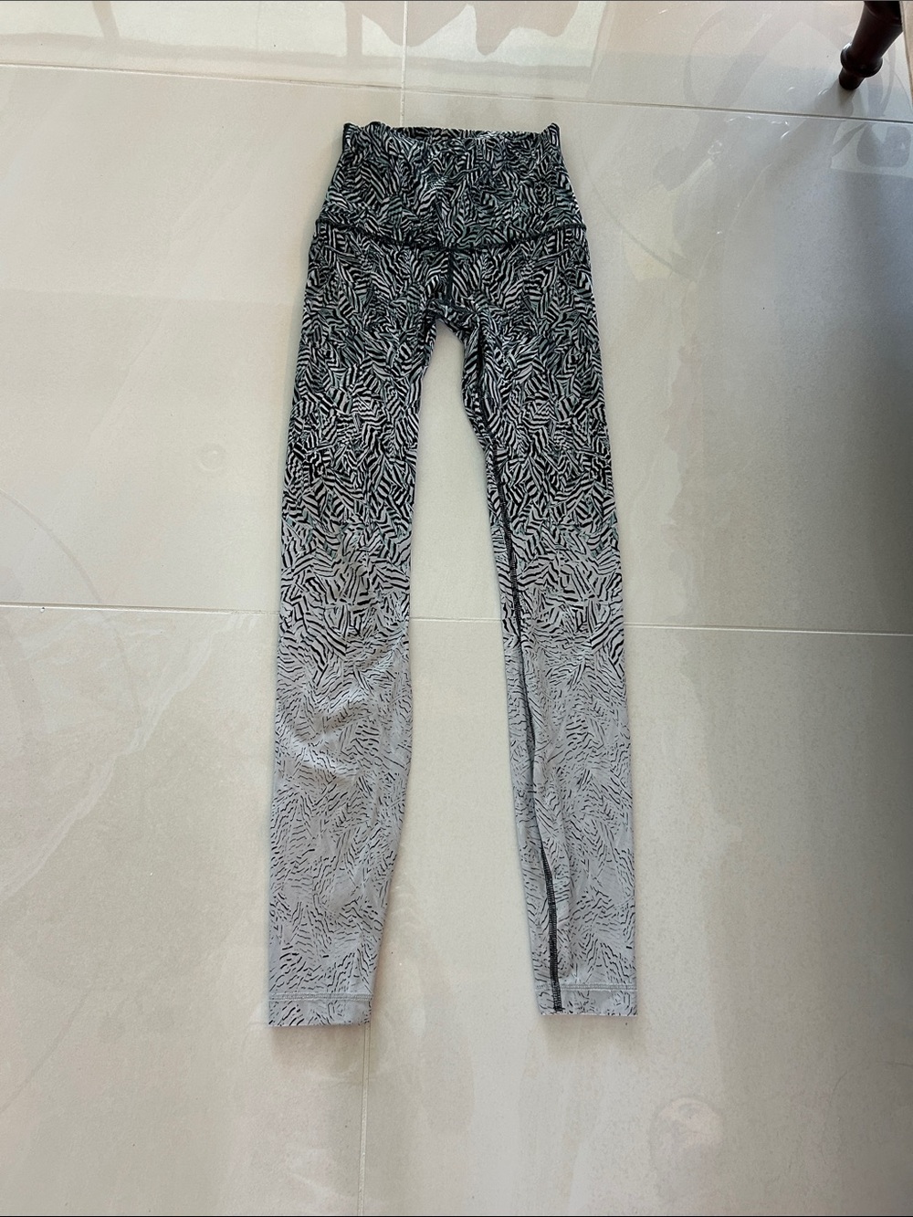 lululemon athletica Black and Gray Ombre Patterned Leggings